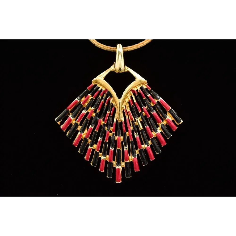 Vintage Pendant Necklace Red Black Enamel Gold Tone Chain Chunky 1980s BinBD
